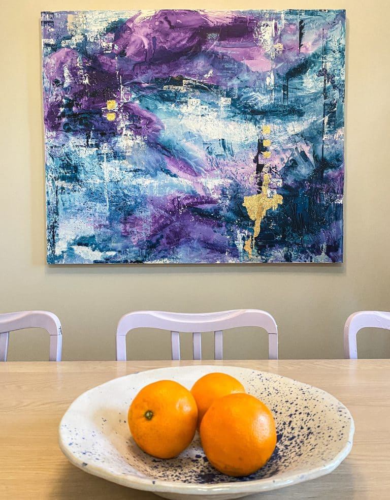 abstrakti taideteos mahtipontinen